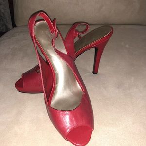 Brand New Red Nine West back strap sandals size 8